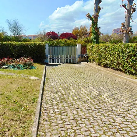 M292 - Marcelli, Quadrilocale Con Giardino A 50mt Dal Mare *