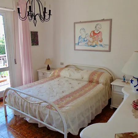 M292 - Marcelli, Quadrilocale Con Giardino A 50mt Dal Mare Lägenhet *