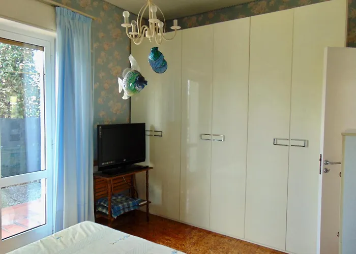 M292 - Marcelli, Quadrilocale Con Giardino A 50mt Dal Mare *
