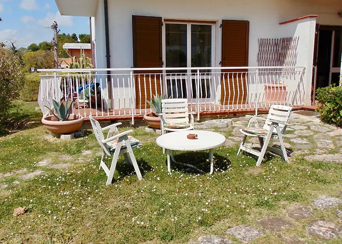 M292 - Marcelli, Quadrilocale Con Giardino A 50mt Dal Mare *
